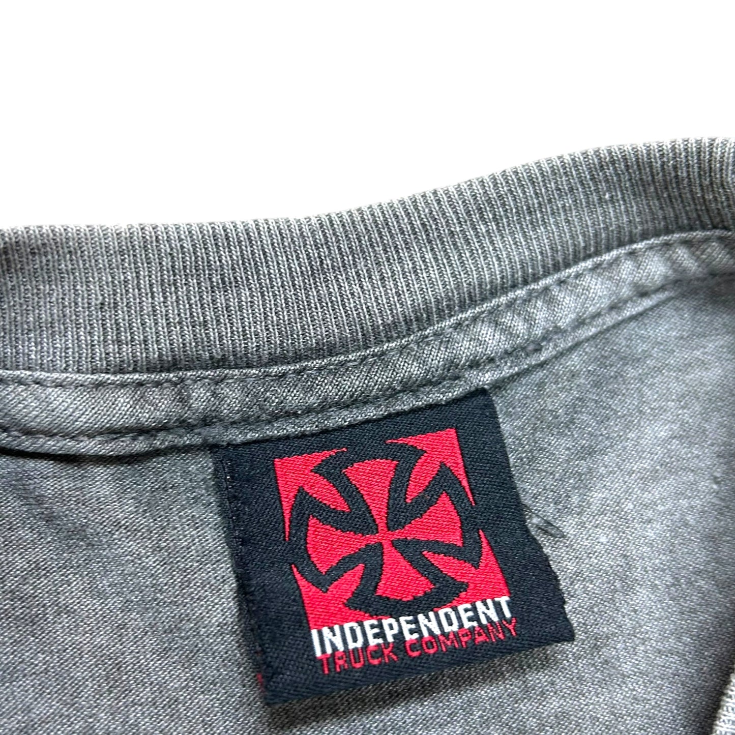 Early 2000s Independent Truck Company Grey Skate Graphic T-Shirt - Size Medium