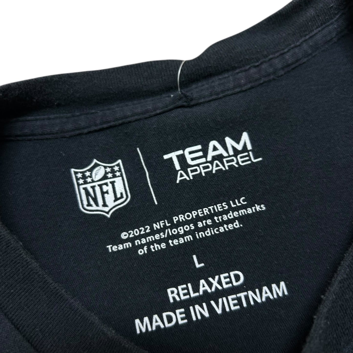 Modern NFL Team Apparel Las Vegas Raiders Black Graphic T-Shirt - Size Large