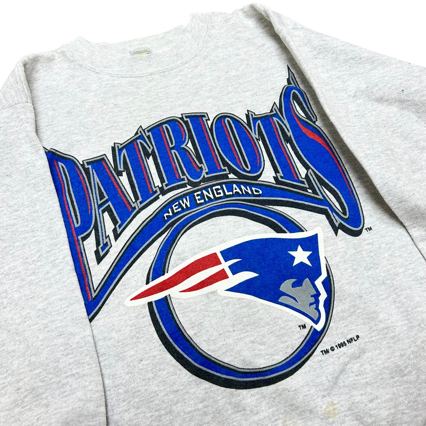 Vintage 1990s New England Patriots Grey Crewneck Sweatshirt - Size Medium (Fits Small)