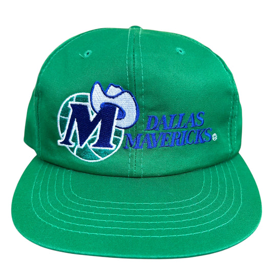 Vintage 1990s Dallas Mavericks Green Embroidered Snapback Hat - One Size