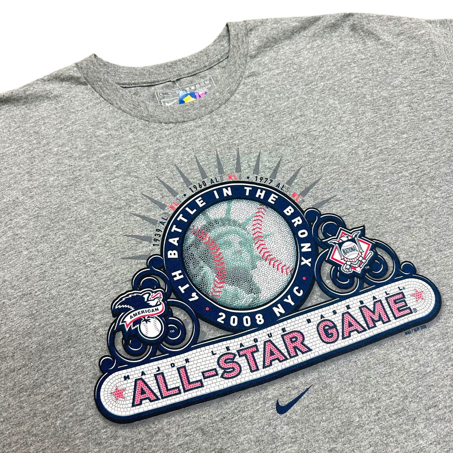 Late 2000s Nike “Battle In The Bronx” MLB All Star Game Grey Graphic T-Shirt - Size XL (Fits XXL)